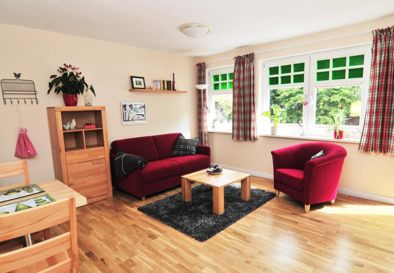 Schloms Hof Appartement Waffensen